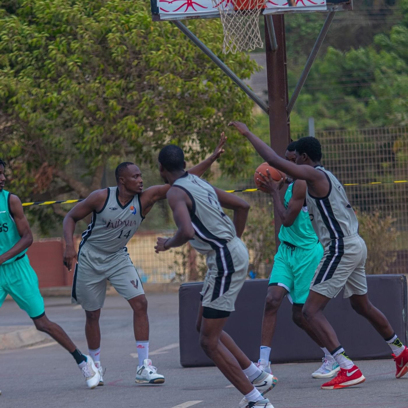GameDay 7: An intense battle on the court! 🏀 Vikings Basketball Academy led for most of the game, but Oil City Kings staged a remarkable fourth-quarte