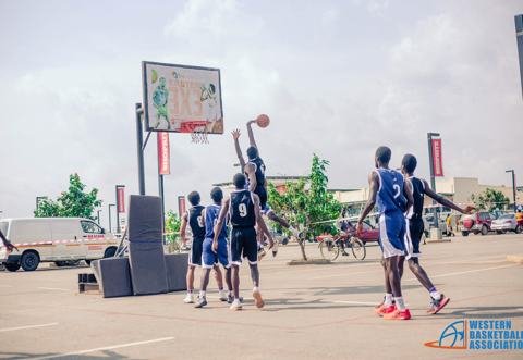 Last Season’s Champions 🥇 TTU Oilers fought a tough battle with EFF ESS and came out victorious in round 1 of the Western Basketball League.
