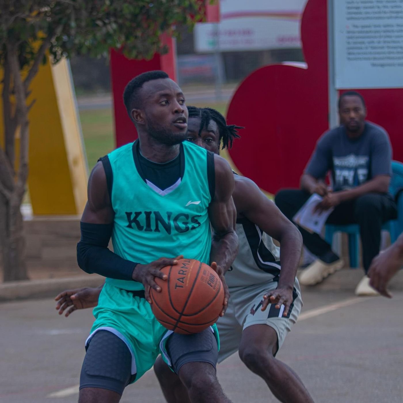 GameDay 7: An intense battle on the court! 🏀 Vikings Basketball Academy led for most of the game, but Oil City Kings staged a remarkable fourth-quarte