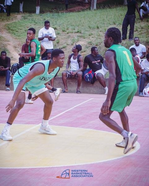 Game day heat between Elite Warriors and Oil City Kings.🔥🔥🔥🔥#basketball #ballislife🏀❤️