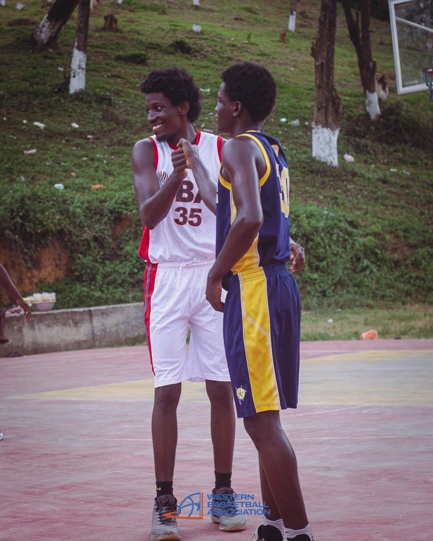 Game day action between Lighters and Vikings